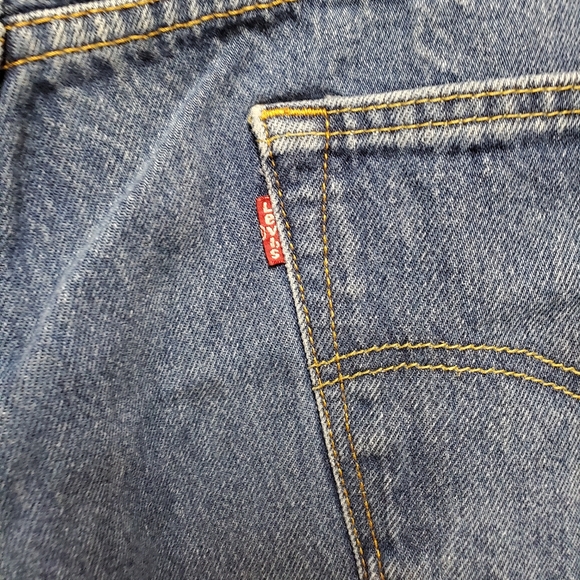 Mens Levis Jeans Size 42 - Picture 10 of 12